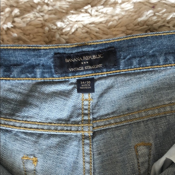 Jeans - Picture 2 of 4